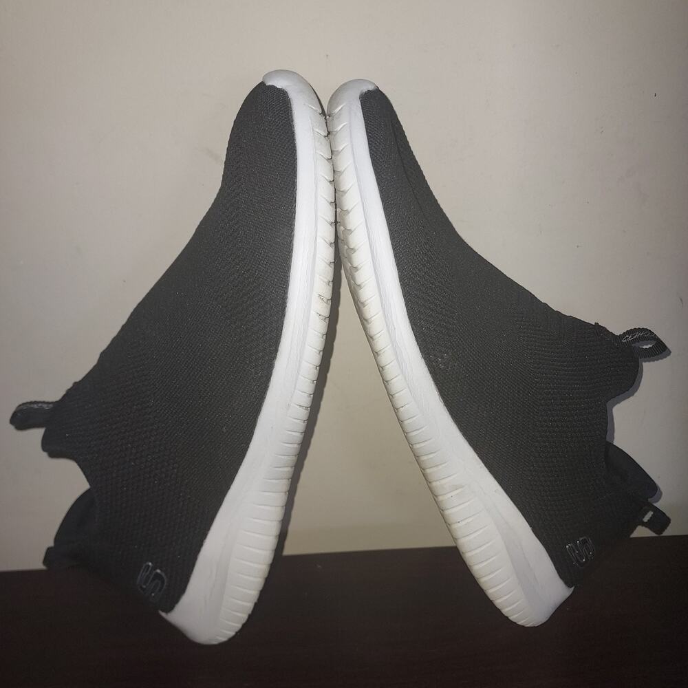 Skechers Womens Knit Sneakers 10M Slip Ons Ultra Flex First Comfort Black White - Picture 11 of 13